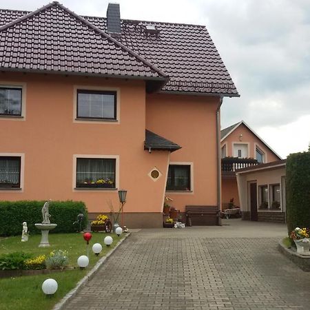 Ferienwohnung Ilsenhof Konigsbruck ภายนอก รูปภาพ